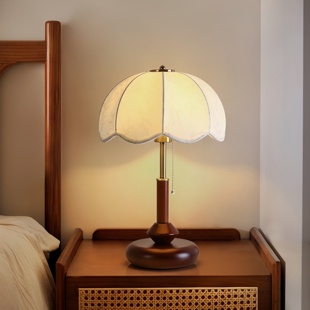 Vintage Scalloped Dome Table L - đánh giá và giá Vintage Lighting Decor